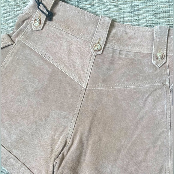NWT BLANKNYC “Bare It All” Genuine Leather Cargo Shorts in Tan, Size 25 - Picture 6 of 6